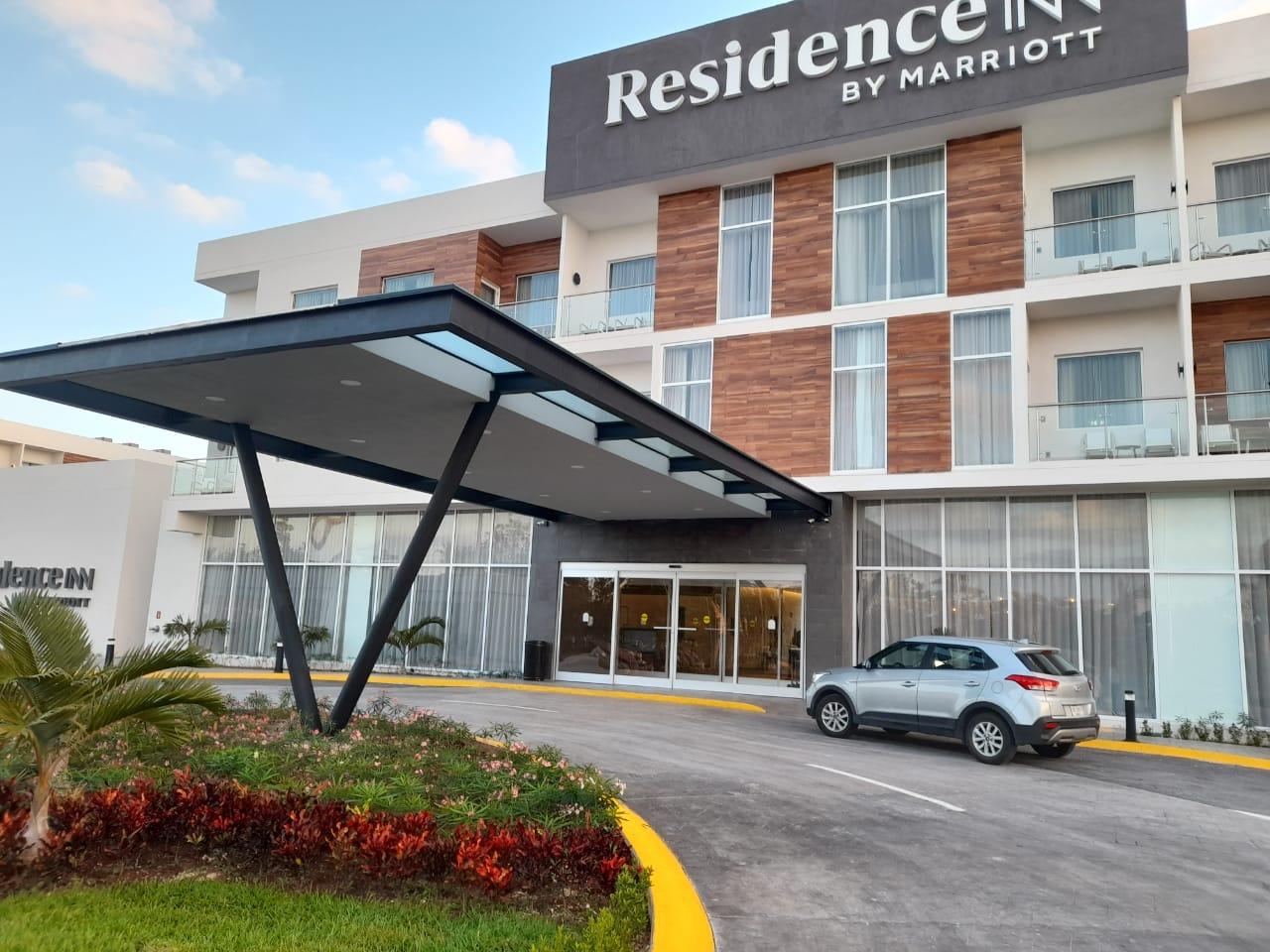 Residence Inn By Marriott Cancun Hotel Zone Buitenkant foto